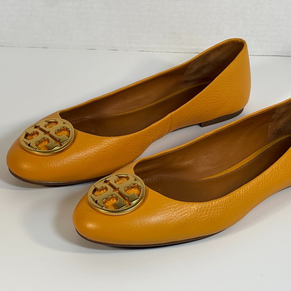 Tory Burch Size 9.5 Golden Flats - Picture 10 of 16